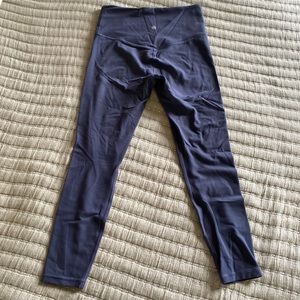 Athleta ultra high rise elation 7/8 tight great condition size small